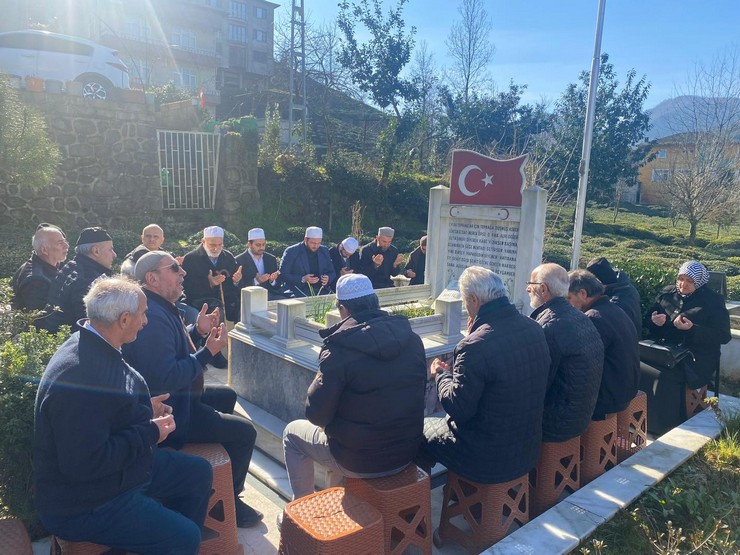 sehit-halil-sadikoglu-sehadetinin-yil-donumunde-rizede-anildi-2.jpg
