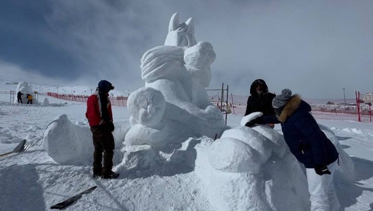 Erciyes’in Karı Sanat Eserine Dönüştü