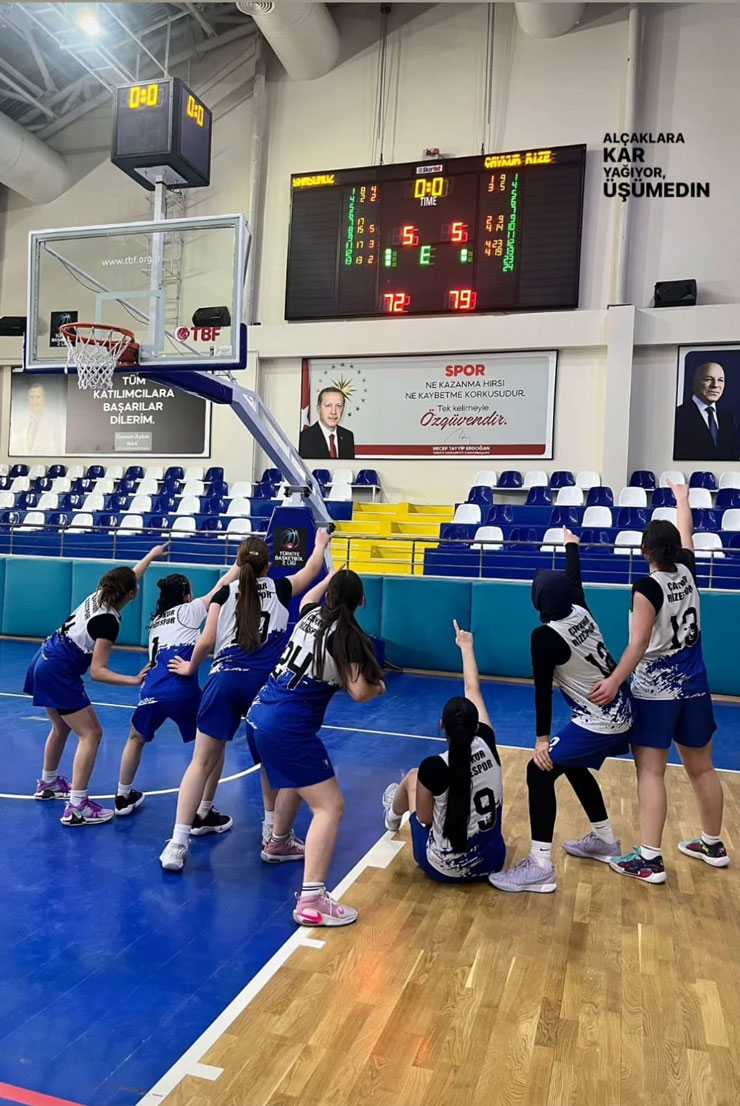 aykur-rizespor-u16-kiz-basketbol-takimi-anadolu-sampiyonasina-yukseldi.jpg