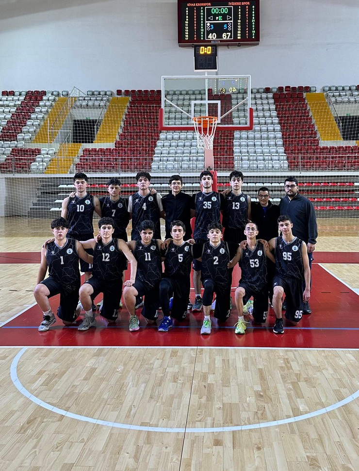 iyiderespor-u16-erkek-basketbol-takimi-1.jpg