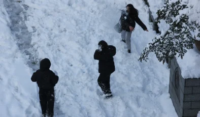 Samsun’da 4,5 günlük eğitim arası sona erdi