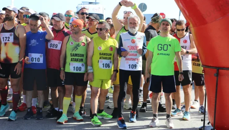 Samsun’da 19 Mayıs Uluslararası Yarı Maratonu başladı