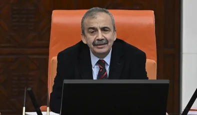 TBMM Başkanvekili Sırrı Süreyya Önder hayatını kaybetti