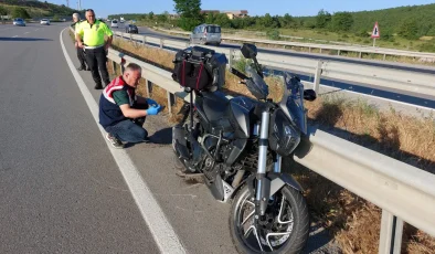 Bariyere çarpan motosiklet 400 metre sürüklendi, sürücü hayatını kaybetti