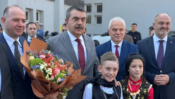 Eğitimde yapay zeka politikamızı yayınladık