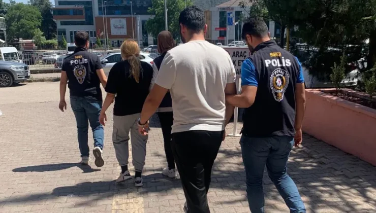 Karabük’te kripto getirisi vaadiyle 16 kişiyi 10 milyon TL dolandıran 2 şüpheli Antalya ve Hatay’da