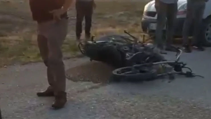 Motosiklet ile otomobil çarpıştı: 2 kardeş hayatını kaybetti