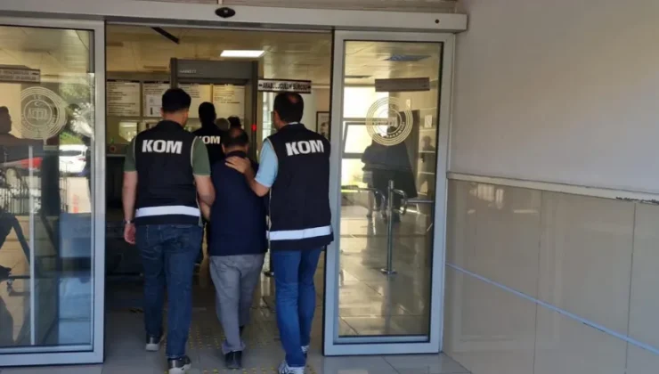 Müze müdürü ve muhasebecisine gözaltı