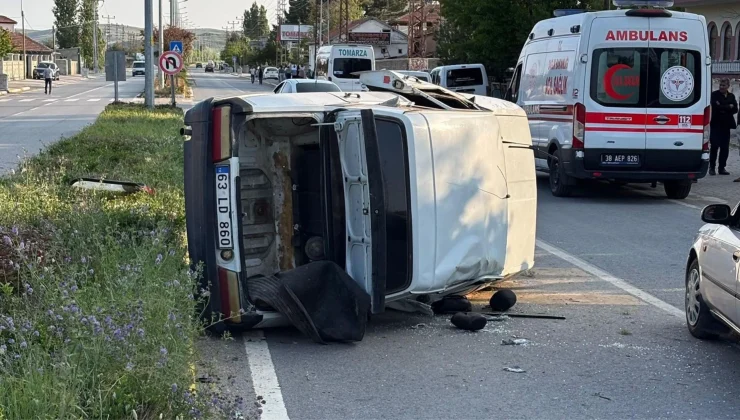 Otomobil takla attı: 3 yaralı
