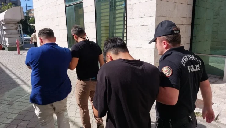 Siber polisinden müstehcenlik operasyonu: 42 gözaltı