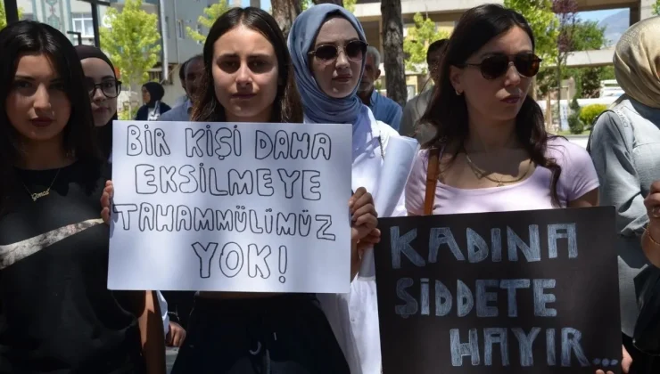 Sivas’ta kadınlar, 3 çocuk annesi Gonca Özdemir için yürüdü