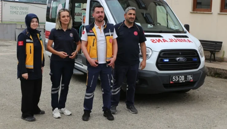 Ürettiği balın lezzetine kandı, deli bal hastanelik etti
