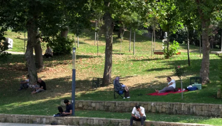 Aşırı sıcaklarda yaşlılar ve kronik hastalıkları olanlar dikkatli olmalı