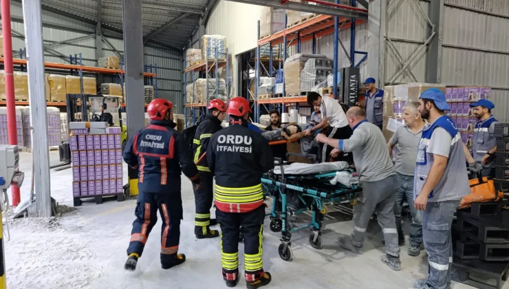 Bentonit fabrikasında makineye sıkışan işçi ağır yaralandı