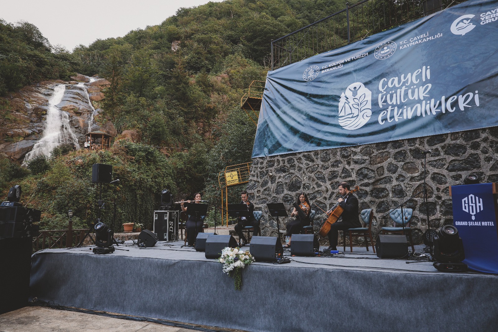 Cayelinde Doga ile Muzik Bulustu