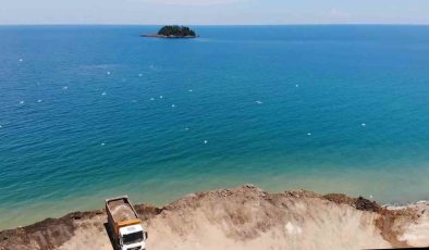 Giresun’da Karadeniz’in kıyısındaki çöplük, ekosistemi tehdit ediyor