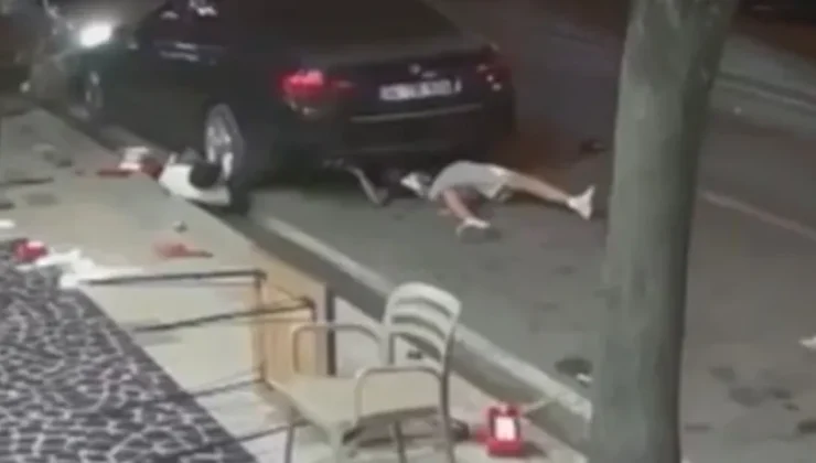 Otomobille motosiklet çarpıştı; 3 yaralı