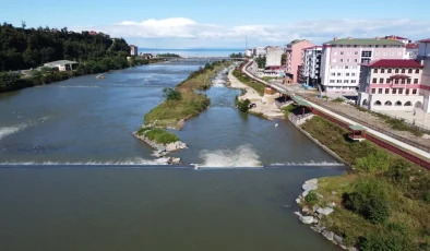Rize’de yeni nesil rafting sporcuları kıyasıya yarışacak